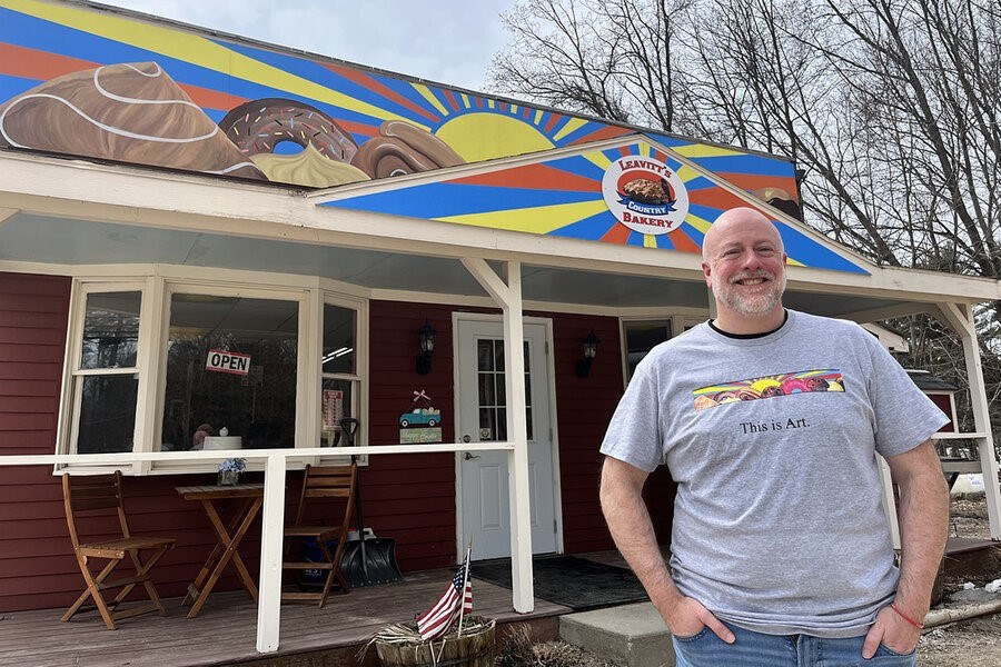 What is art? A New Hampshire bakery stands up for its muffin mural