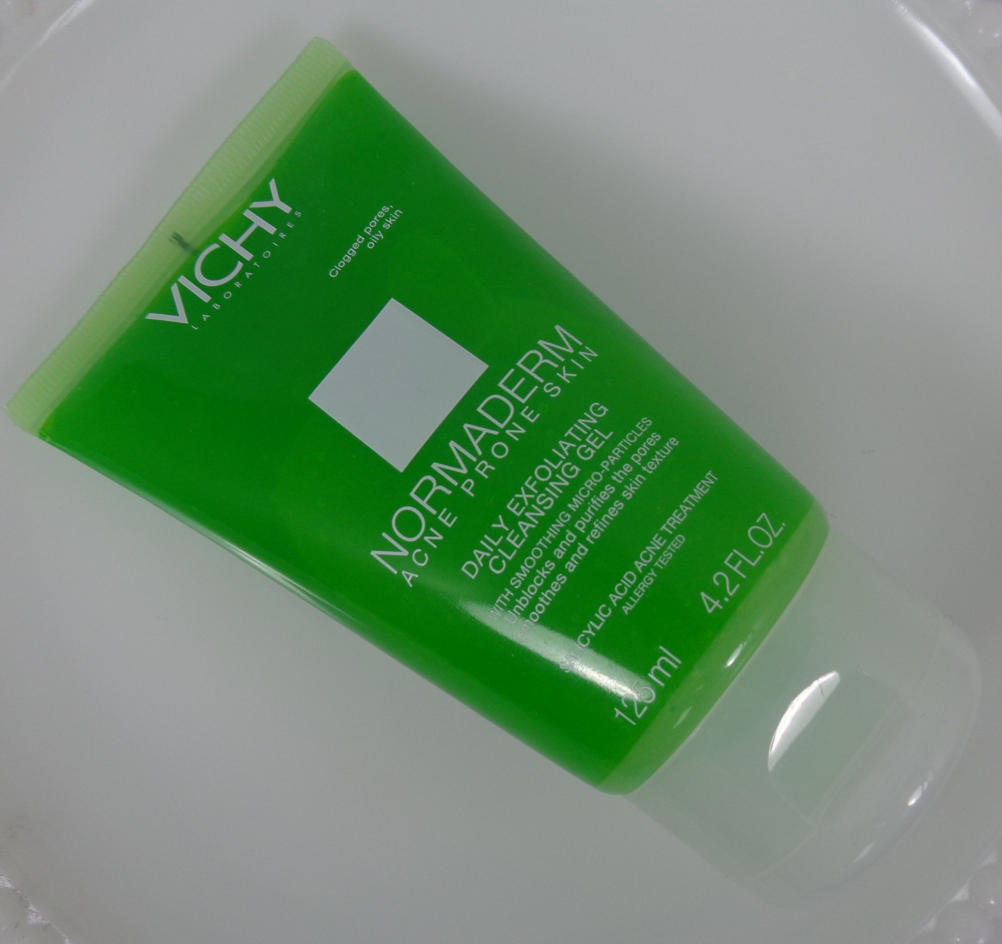 Review Vichy Normaderm Daily Exfoliating Cleansing Gel My Highest Self