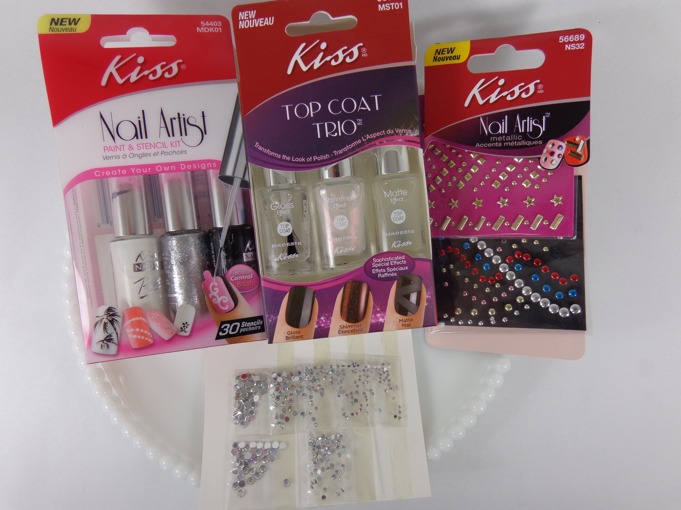Nail Art with Kiss Products and butter LONDON My Highest Self
