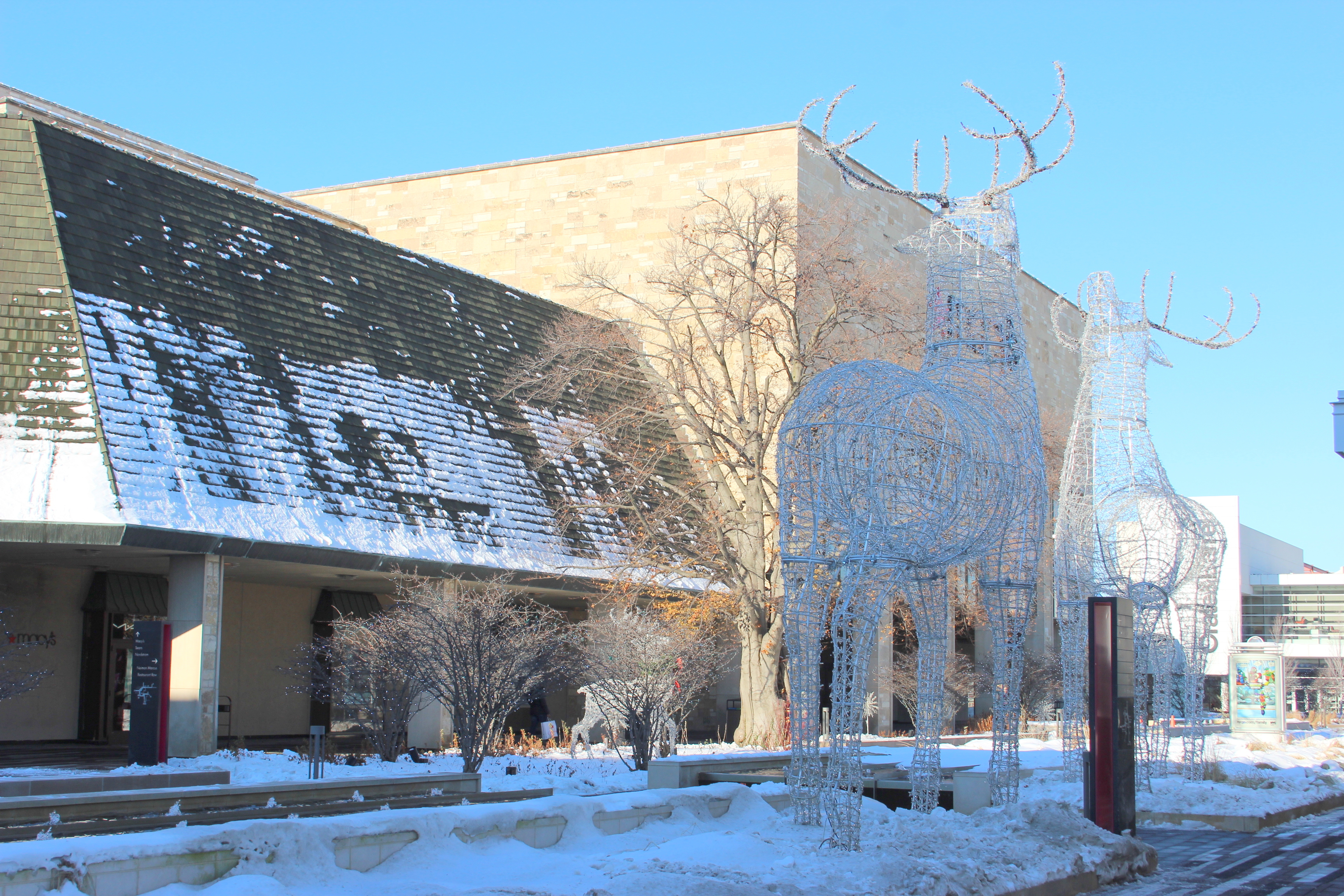 Visit Oakbrook Center for the Holidays My Highest Self