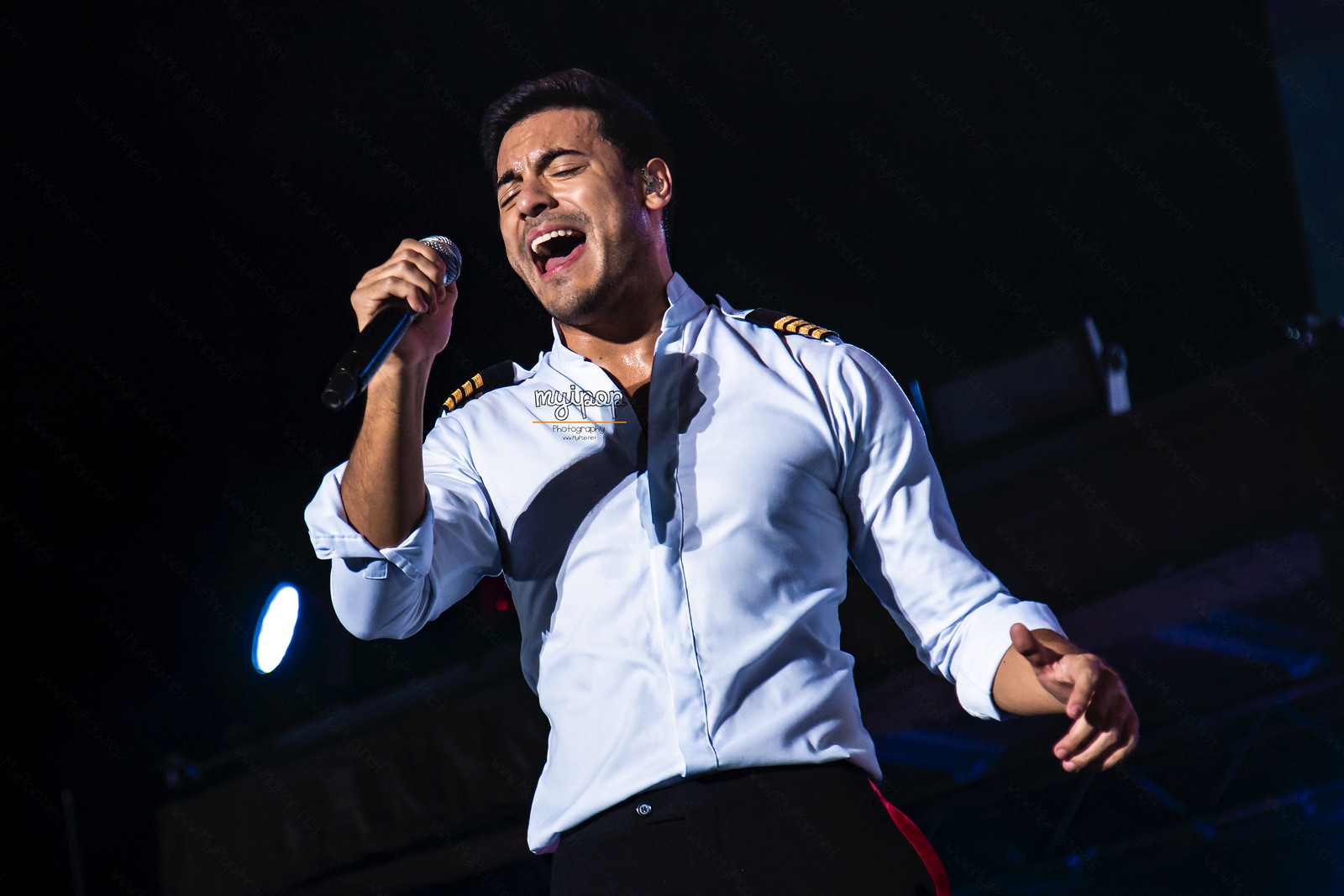 Carlos Rivera se une a Save the Children en la solidaria 'Ya Pasará