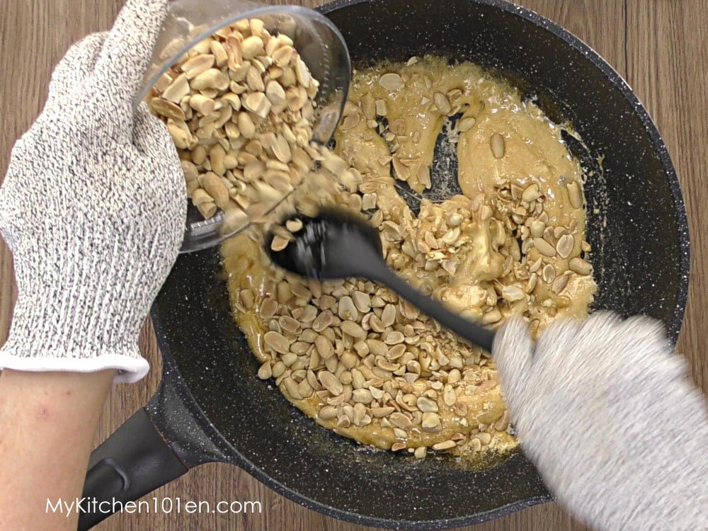 Peanut Sesame Brittle Candy Recipe