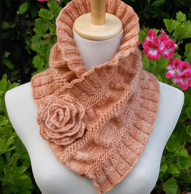 Ruffled and Ruched Knit Scarf Pattern