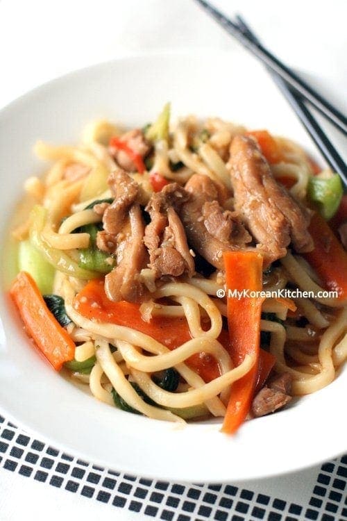 Korean Style Stir Fried Udon Noodles with Chicken and Veggies My