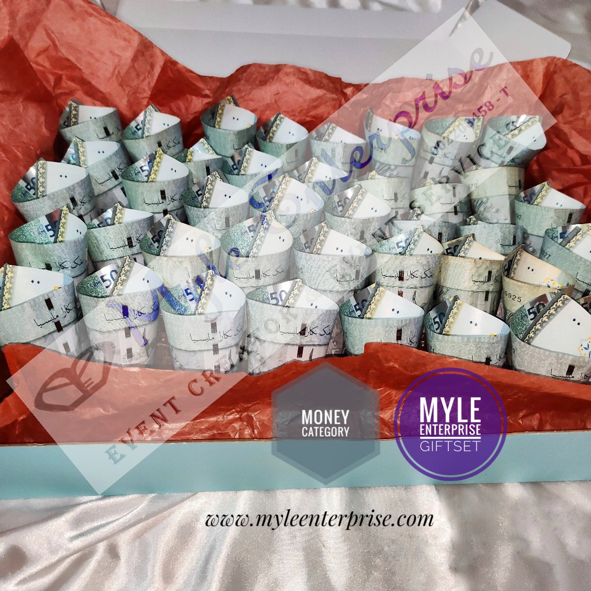 Money Gift Box (40 pieces of Money Flower included) Myle Enterprise