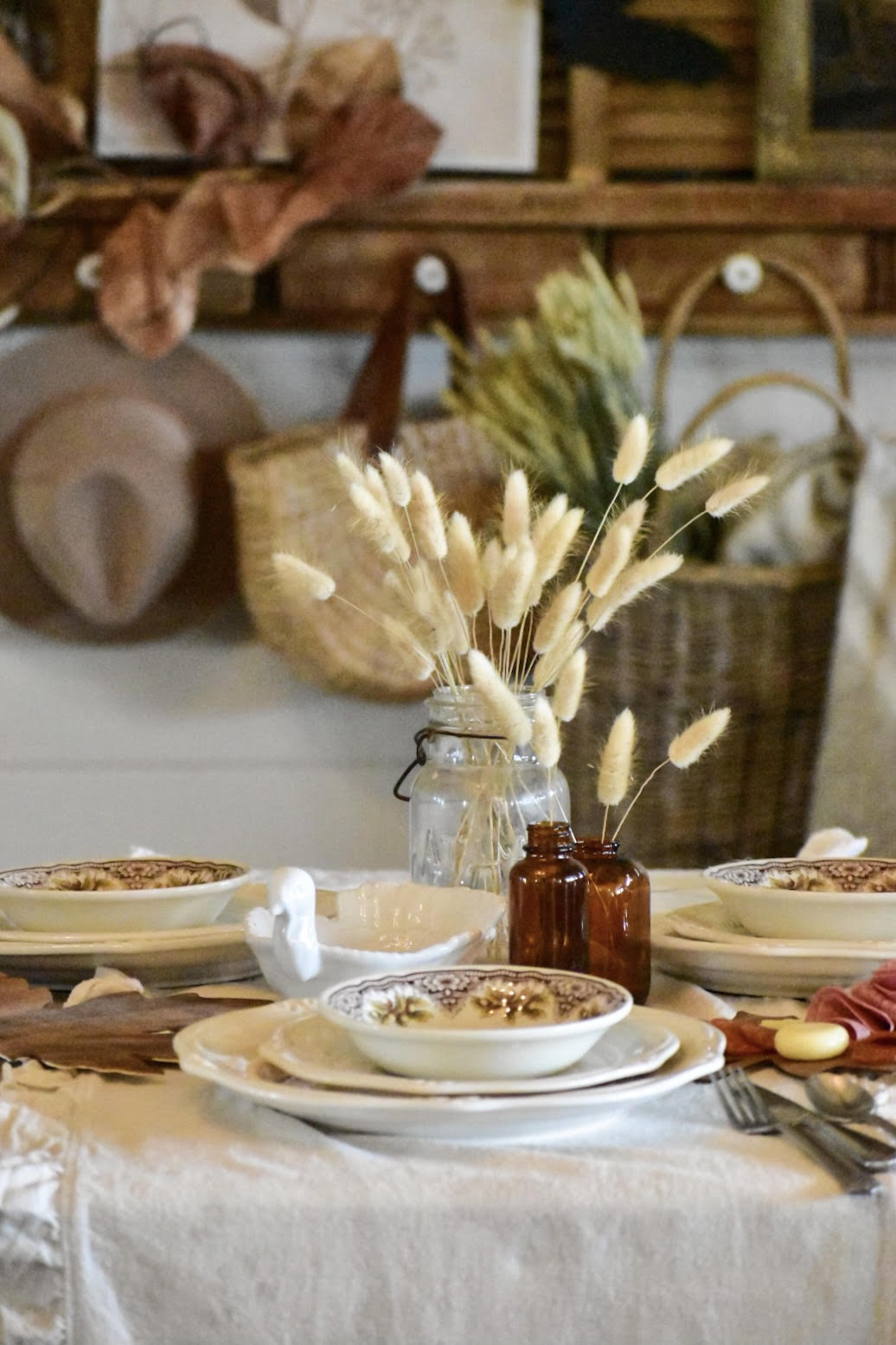 Fall Table decorating My Little White Barn