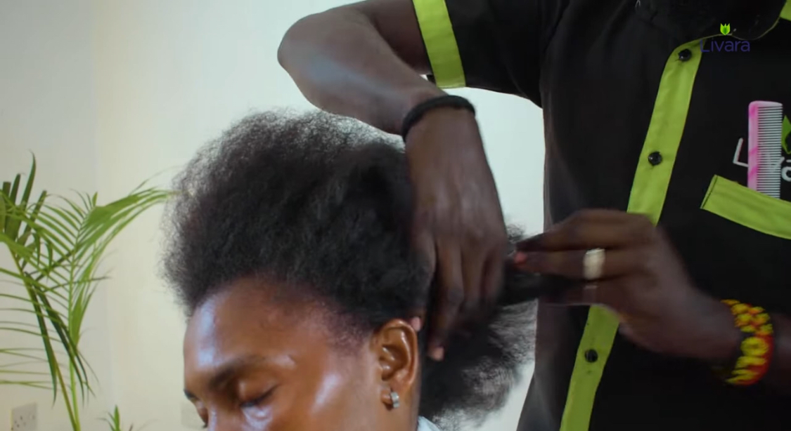 6 Easy Ways To Keep 4C Hair Moisturized Livara Natural Organics