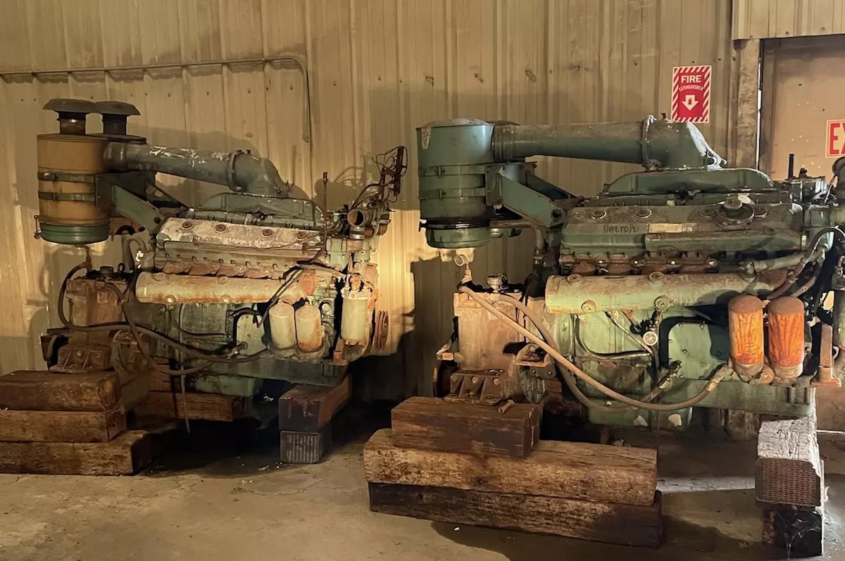 Detroit Diesel 12V71NA with MG514PairMEG4869