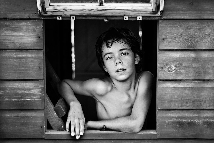 Winners of B&W Child Photo Contest Depict the Universality of Childhood