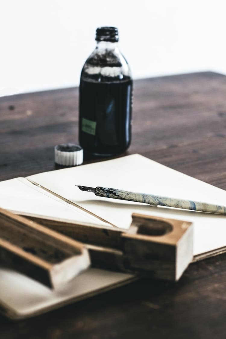 6 of the Best Drawing Inks for Calligraphers, Artists, and Beyond