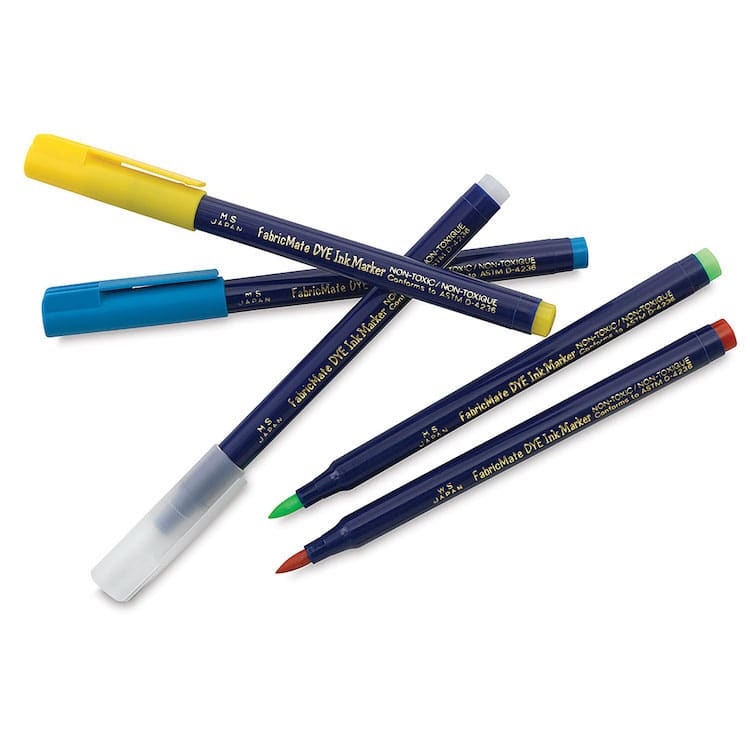 7 Best Fabric Markers to Help You Decorate Your Clothing