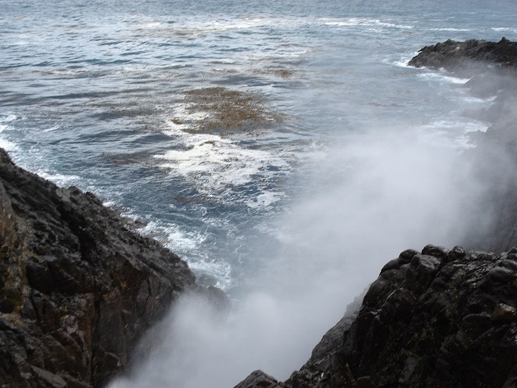 La Bufadora una maravilla natural de México que destaca por su fuerza