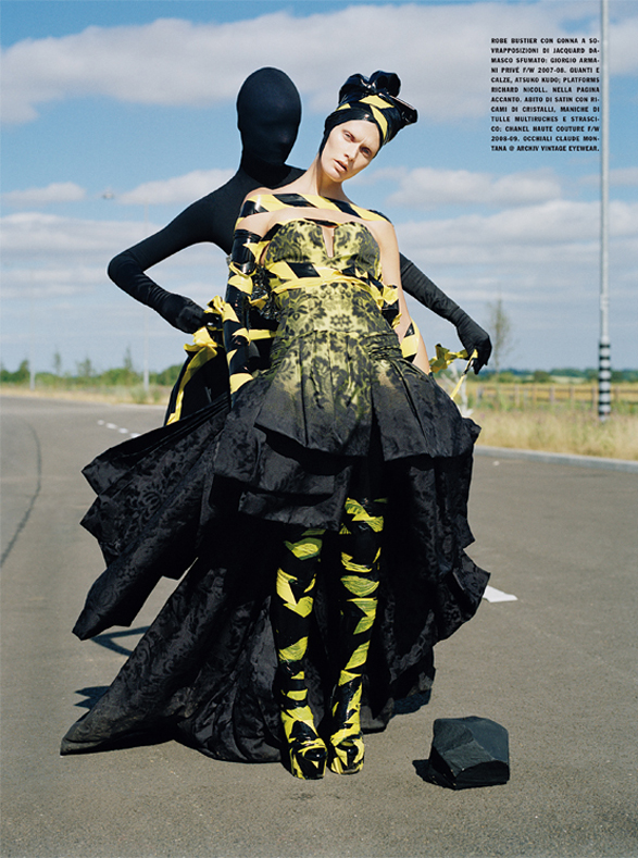 Tim Walker�s Street Sign Illusions (12 pics)