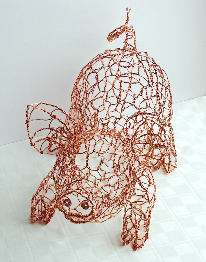 Twisting Wire to Create Cute Animal Sculptures