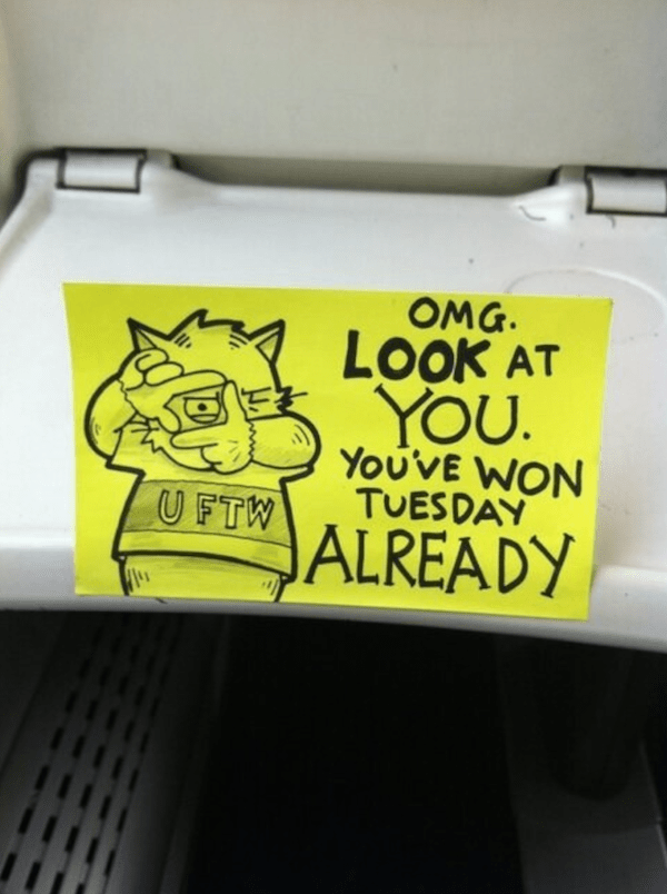 Hilarious Postit Notes Left on the Train for Motivation and Cheer