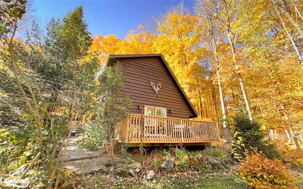 8 Moonstone Cres, Moonstone Bob Clarke Realty