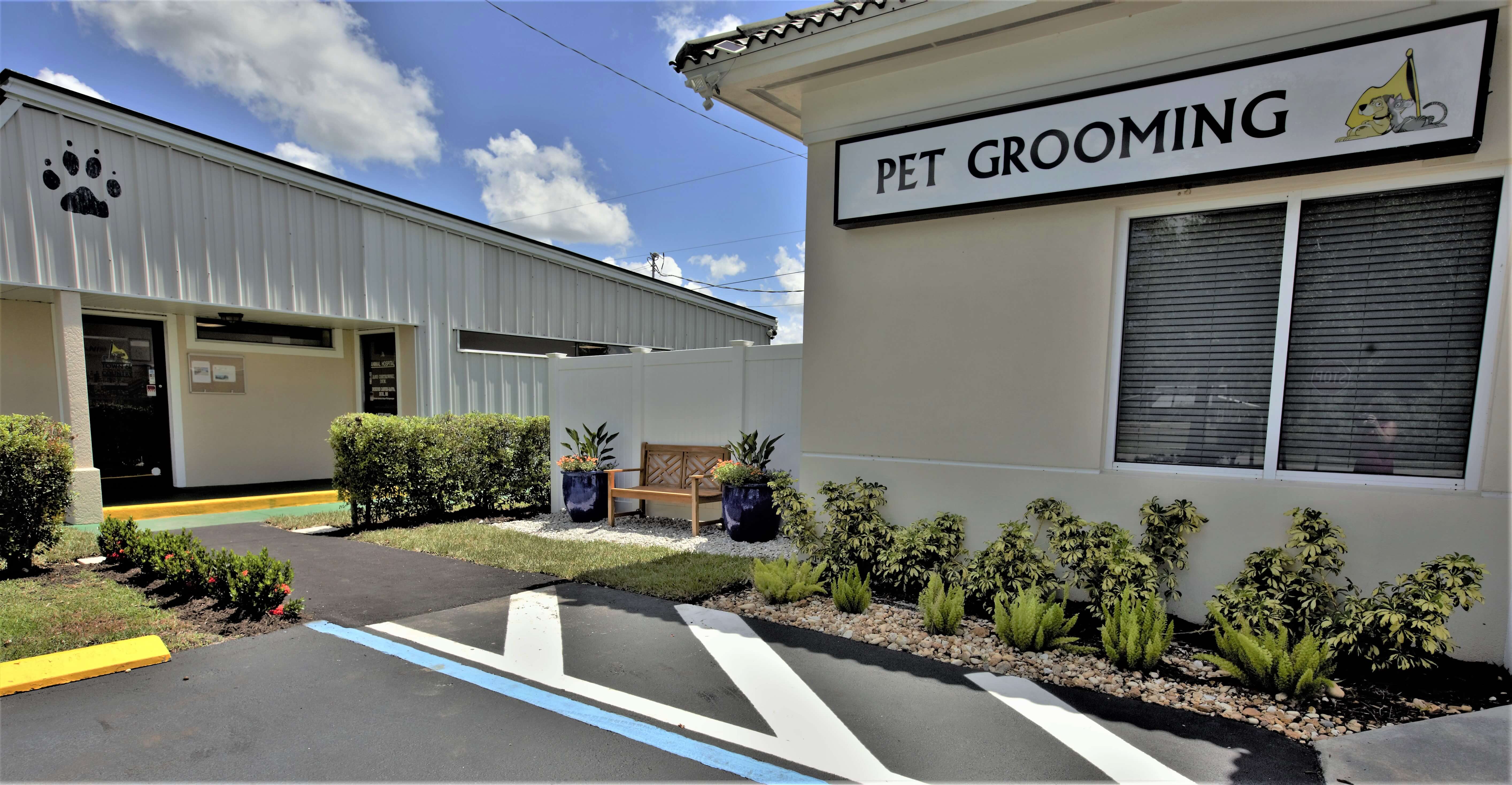 Cat & Dog Grooming in Naples, Estero & Bonita Springs, FL Nail Trimming