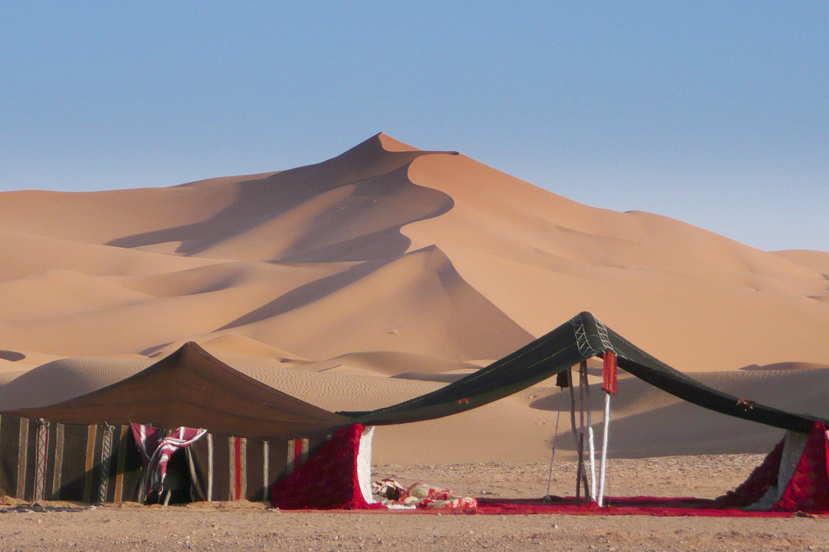 Berber Tent In The Sahara • Interactive Sound Player Berber Tent In The Sahara • Interactive Sound Player