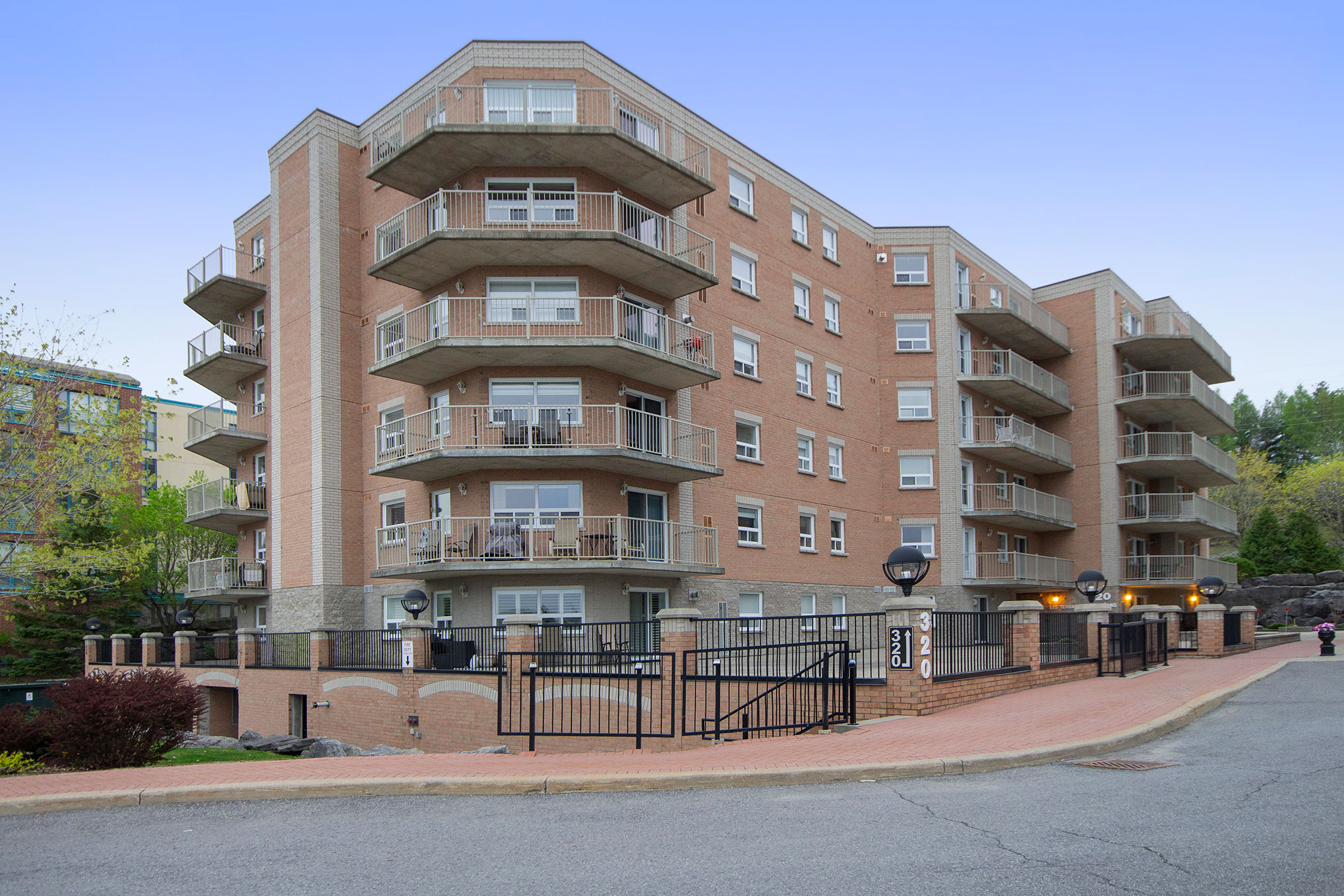 Ottawa Homes SOLD!! Ottawa Homes for Sale BGM Real Estate