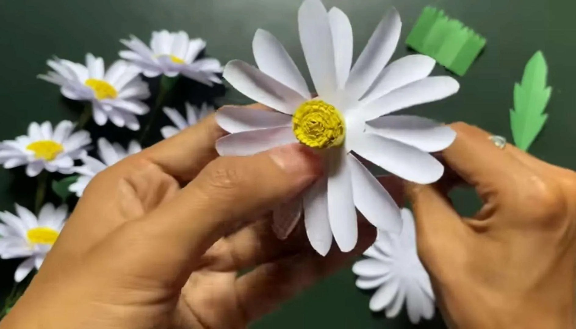 How To Make DIY Daisy Flowers With Paper? My Project Ideas