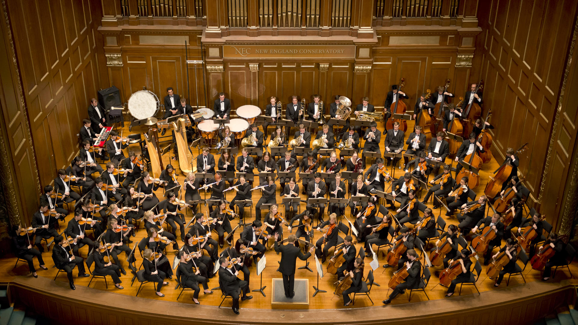 The Vancouver Symphony Orchestra Unveils Triumphant New Concert Season