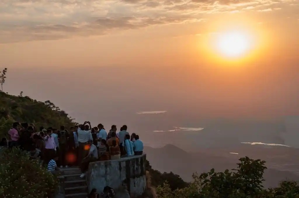 Sunset in Mount Abu About History, View, Location, Timing, Photo