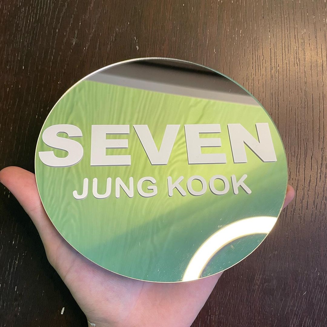 Build Custom Acrylic Mirrors mystudiopen