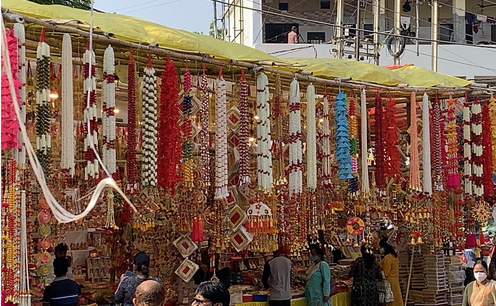 Baba Bhootnath Temple Lucknow An old and famous temple in Lucknow
