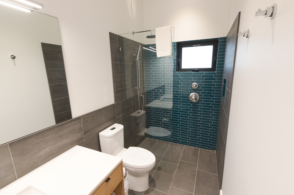 Burnside Discover Tofino