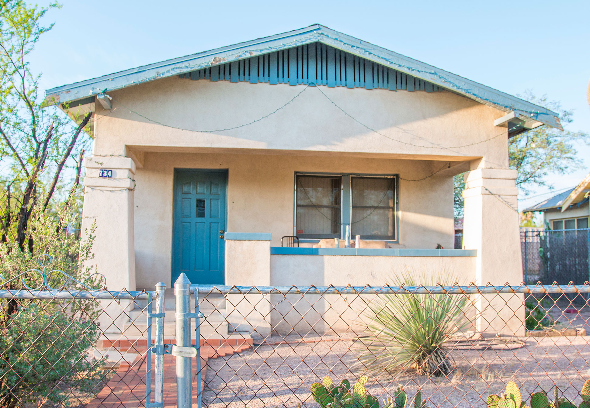 734 E Helen St My UofA Rental