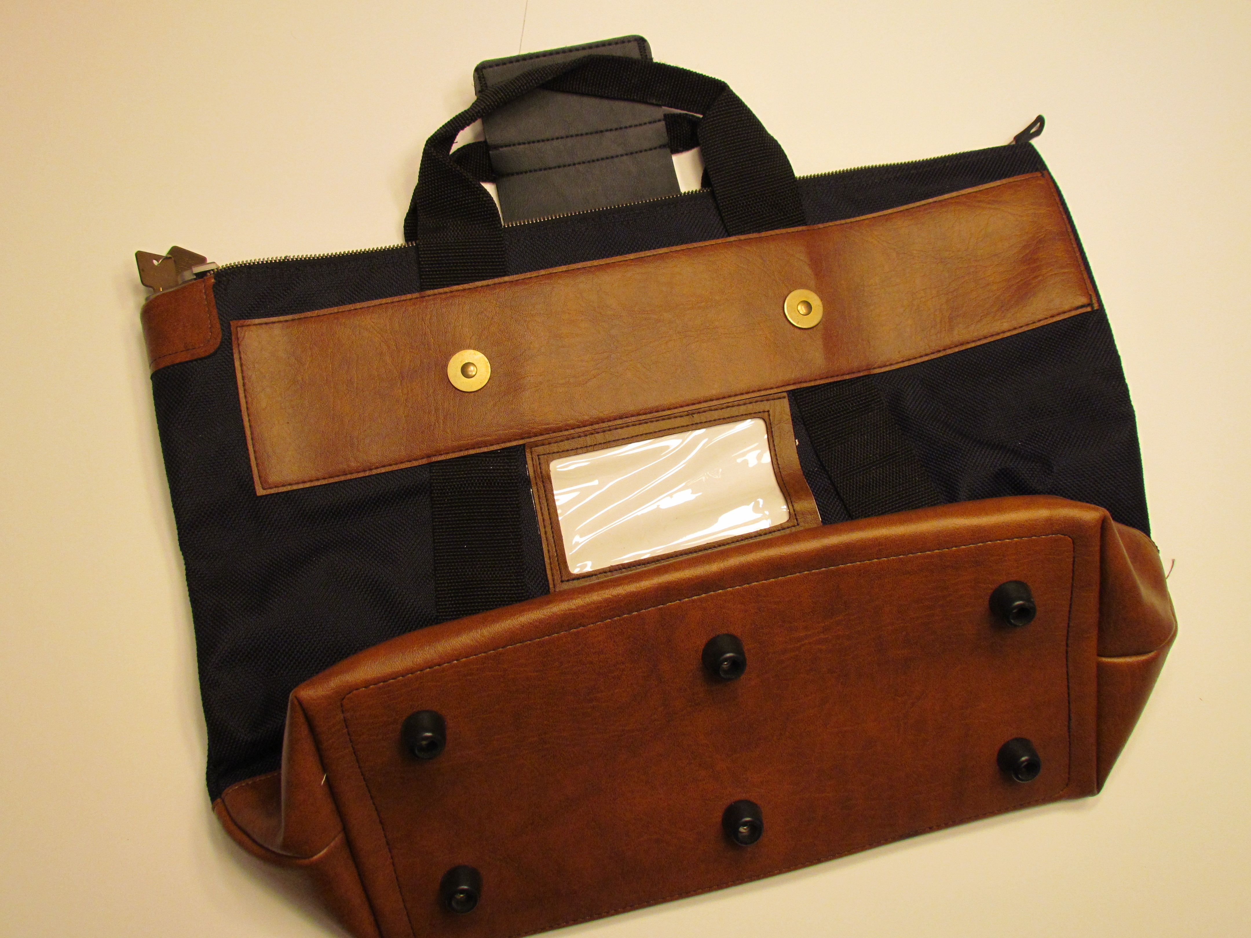 to Vault Cloth Transport Bags