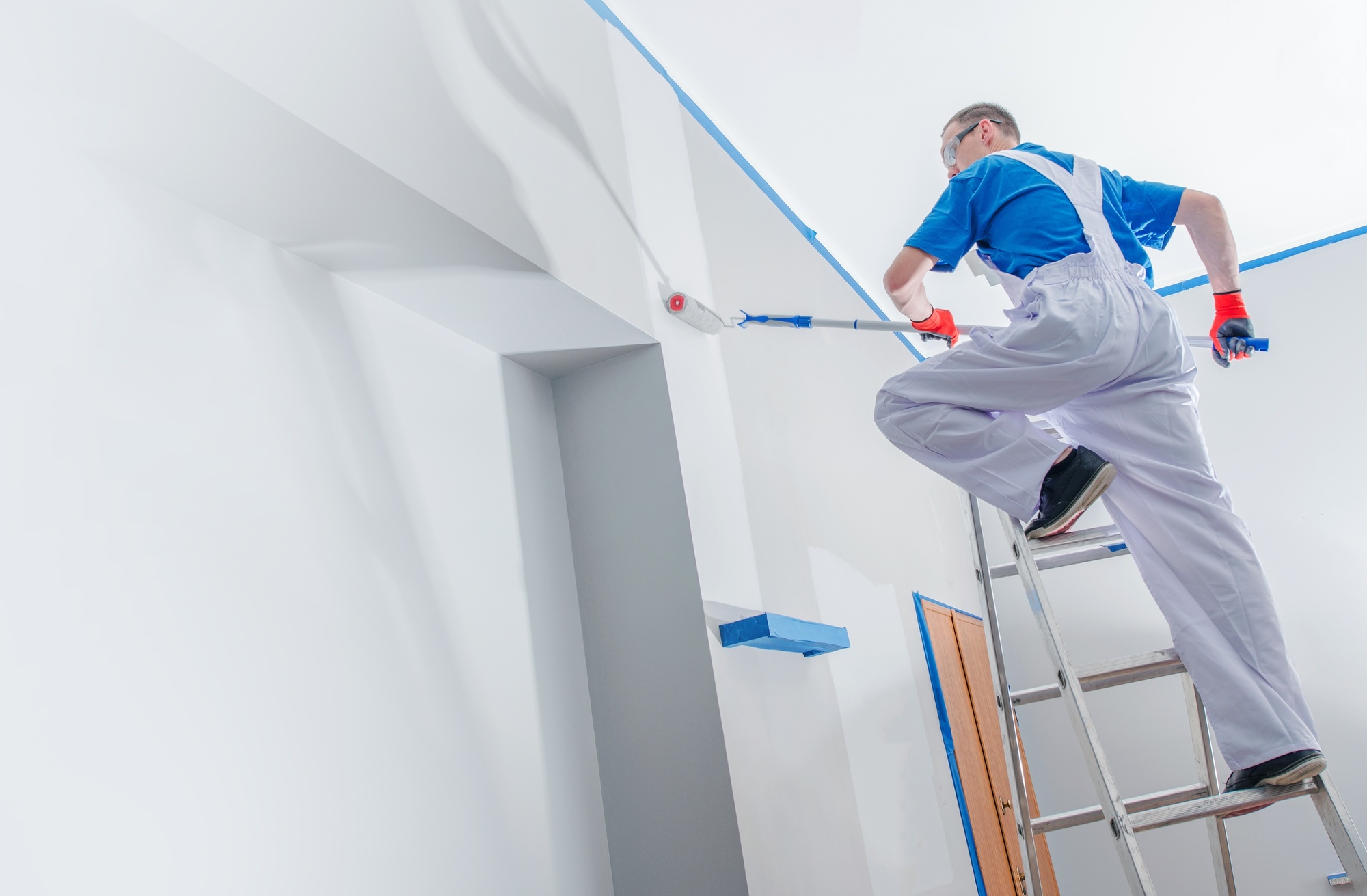 5 Tips for Choosing the Right House Painter for You