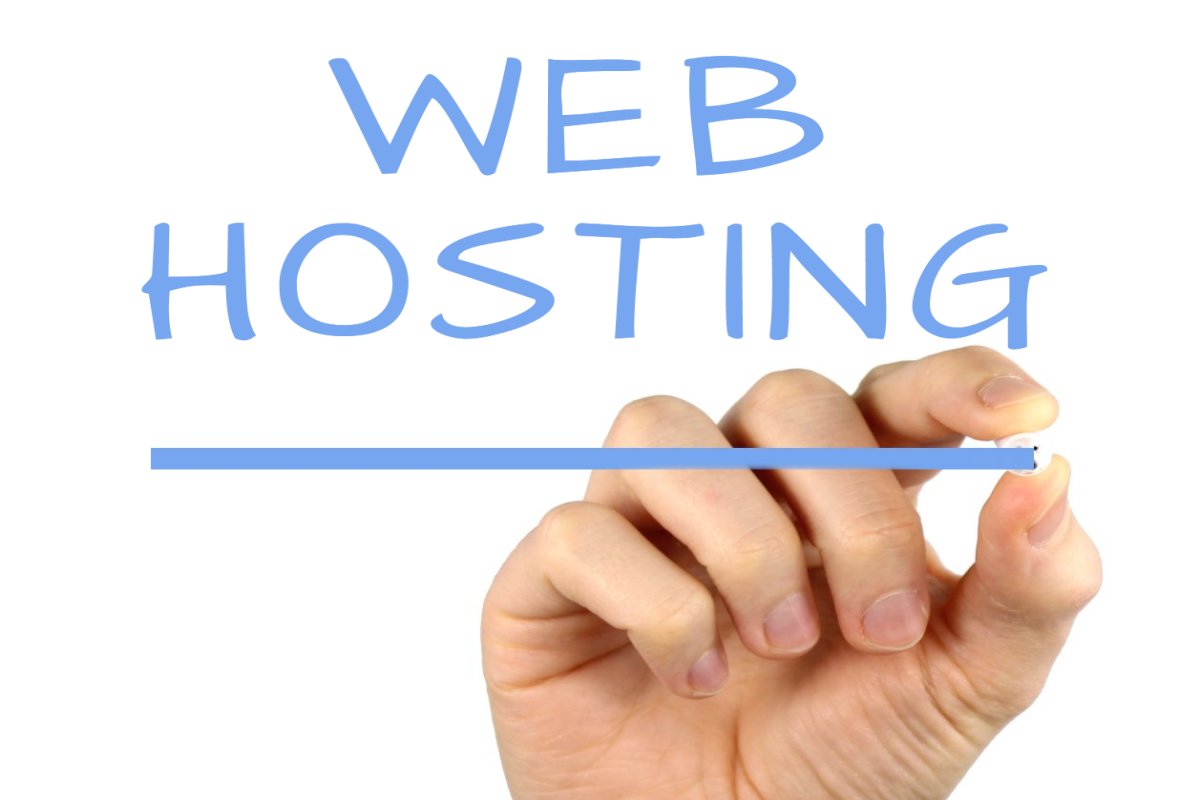 ماذا تعني كلمة استضافة Hosting و المضيف " Host .. في عالم الشبكة