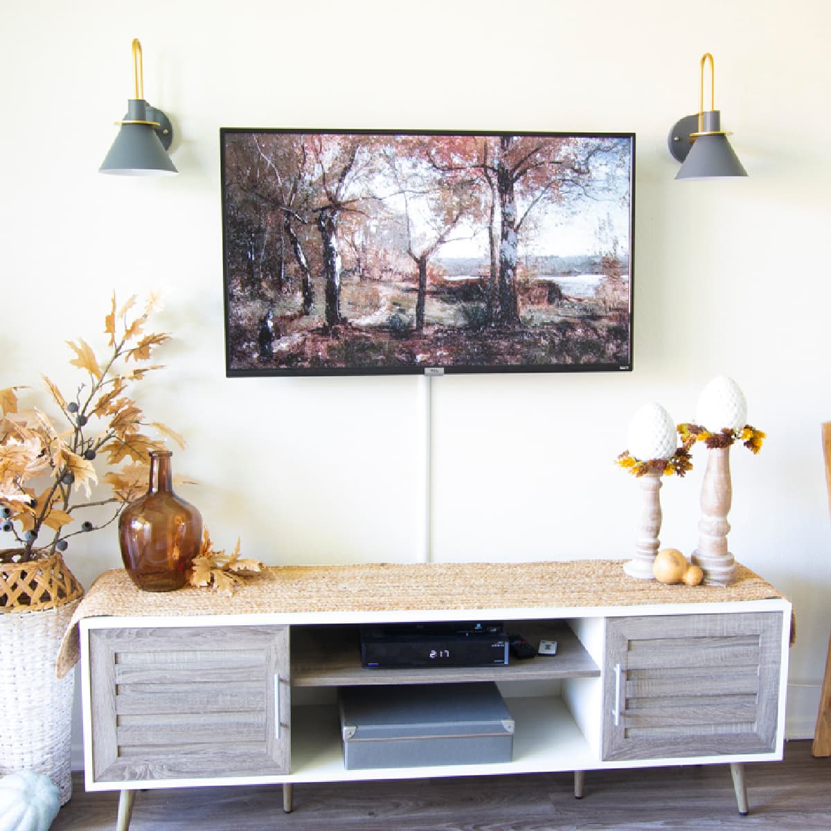 How to Install Renter Friendly Wall Lamps with 3 Way LED Magic Bulb