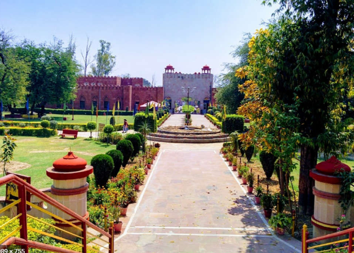 Kanpur Garden Fasci Garden