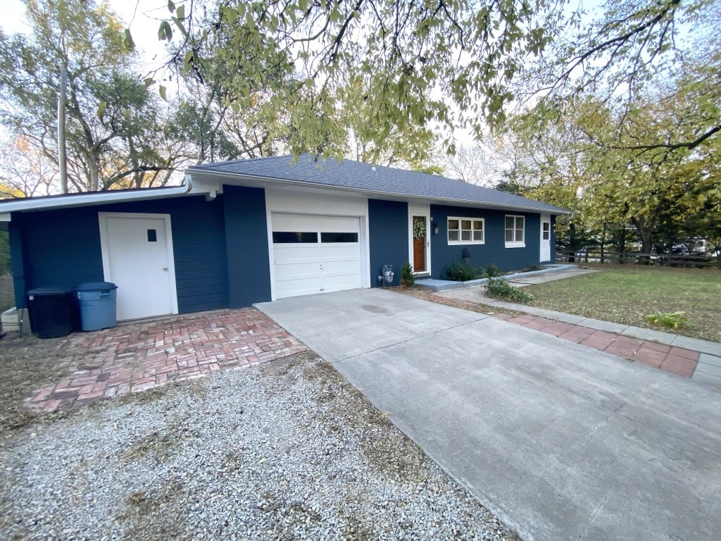 202 N Water St, Mankato, KS Ranch Home for Sale