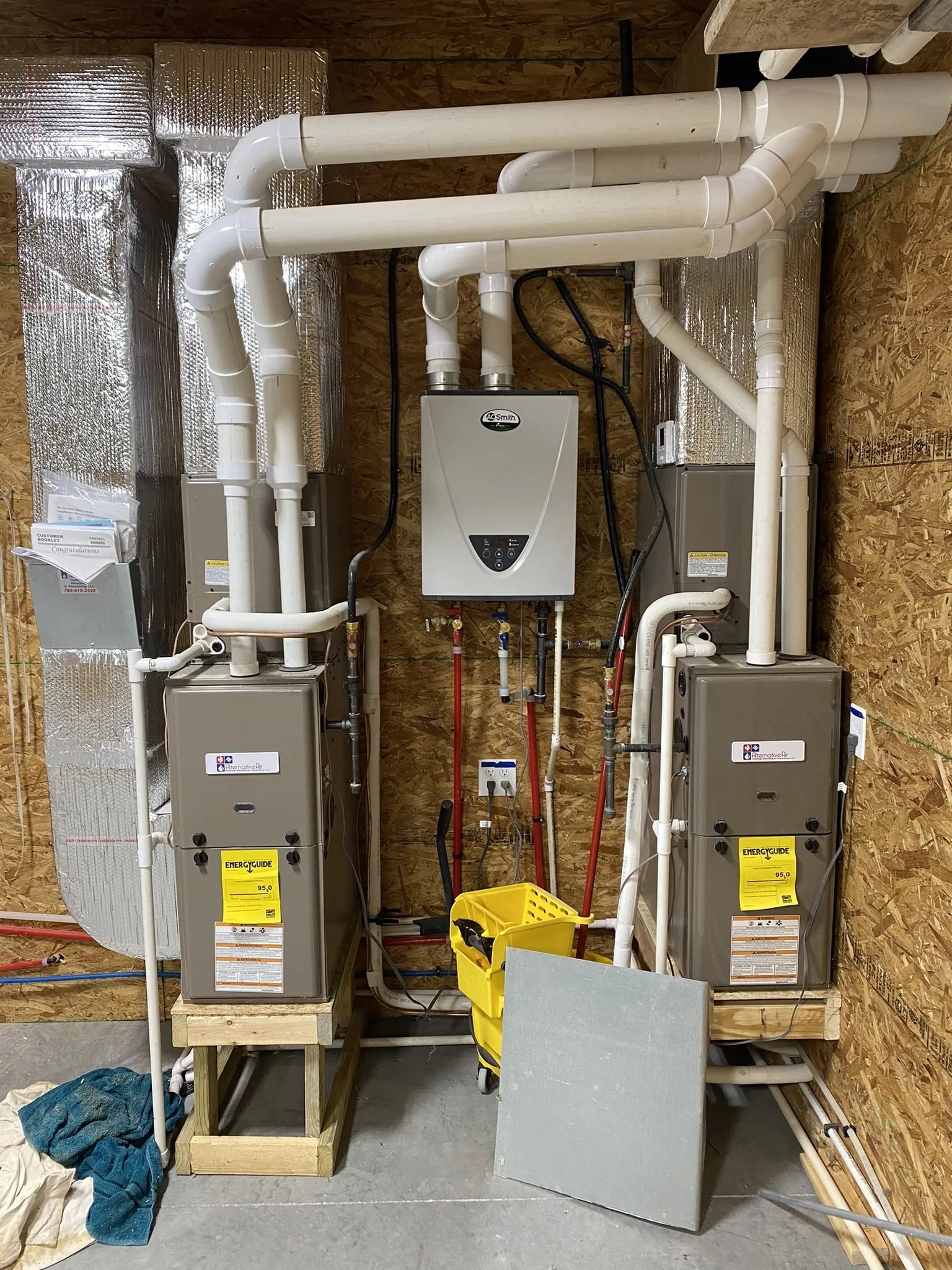 103 SE 3rd St, Kirwin, KS Family Sporting Lodge at Kirwin Lake