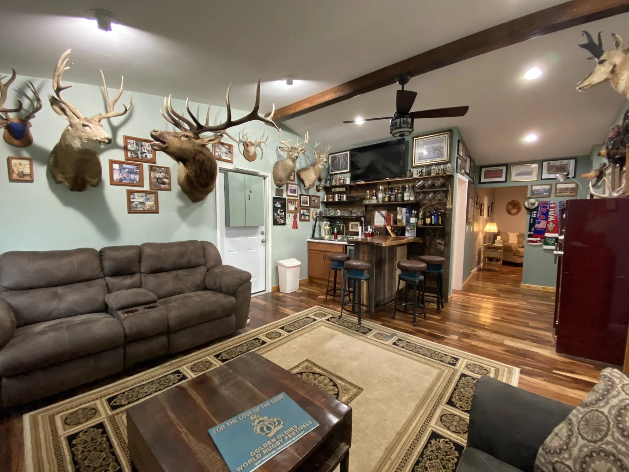 516 W Hwy 36, Kensington, KS Modern Furnished Rural Home