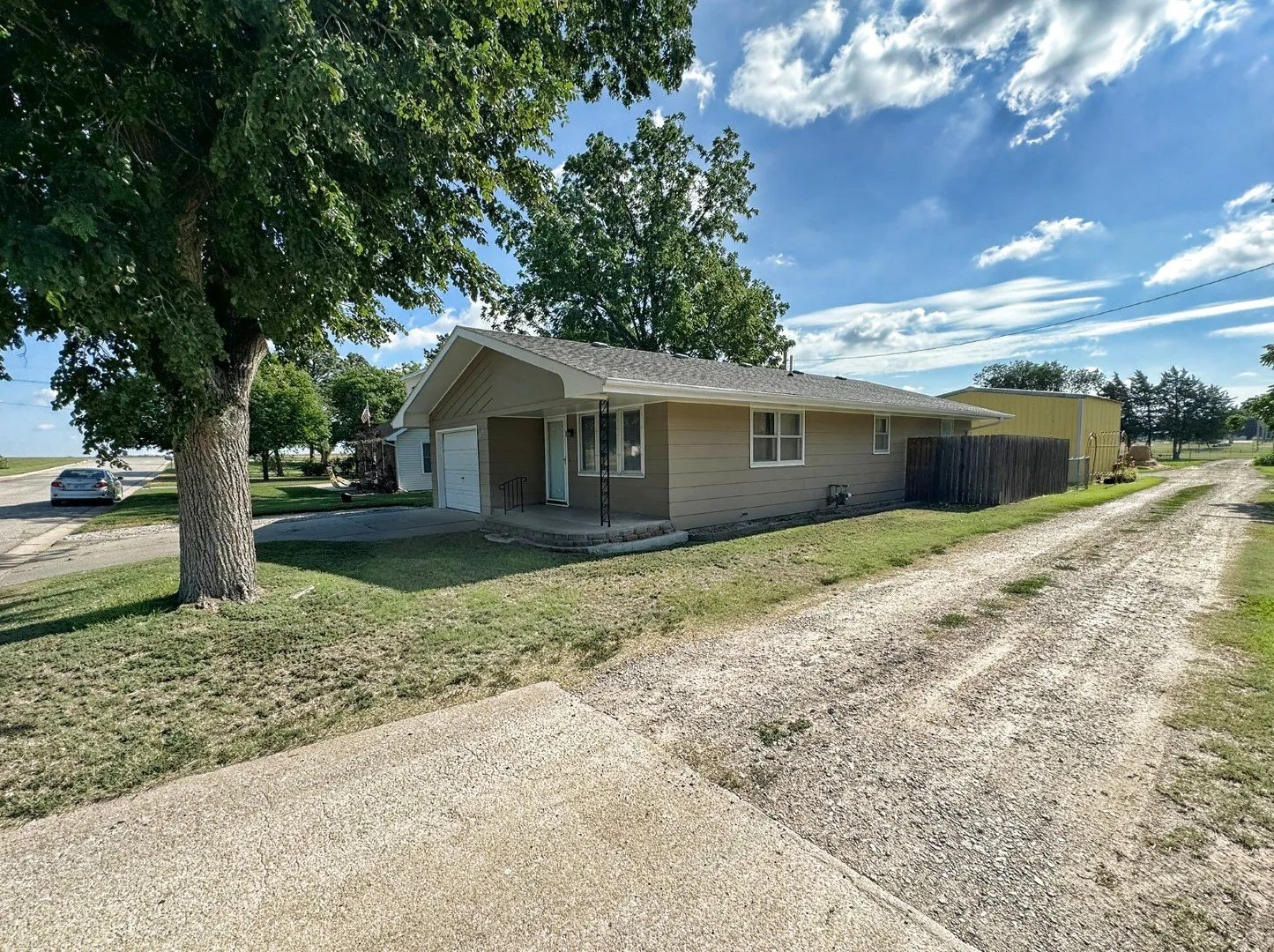 1311 2nd St, Downs, KS Waconda Lake Area LowMaintenance Bungalow