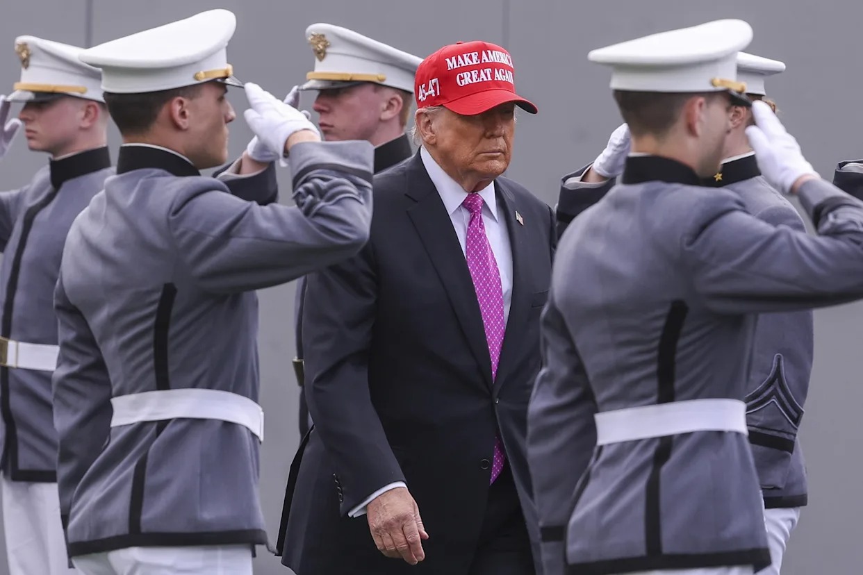 Donald Trump: “Putin está matando a mucha concurrencia”; evalúa represalias