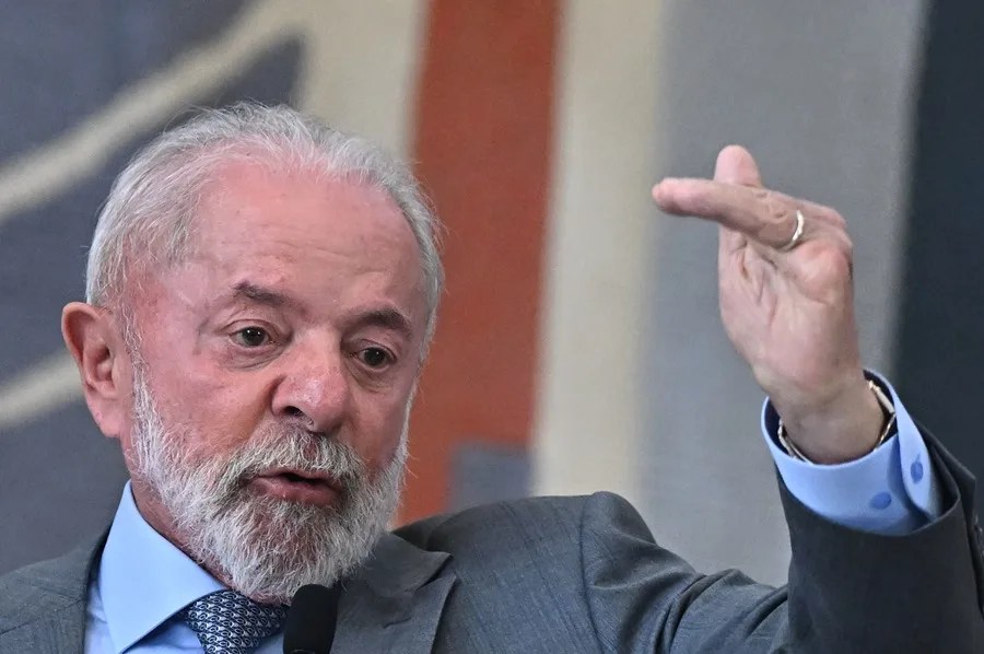 Lula se somete a exámenes médicos tras sufrir vértigos por inflamación en el audición