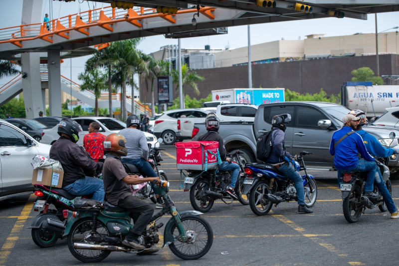El 83% de los motoconchistas sólo cursaron la primaria