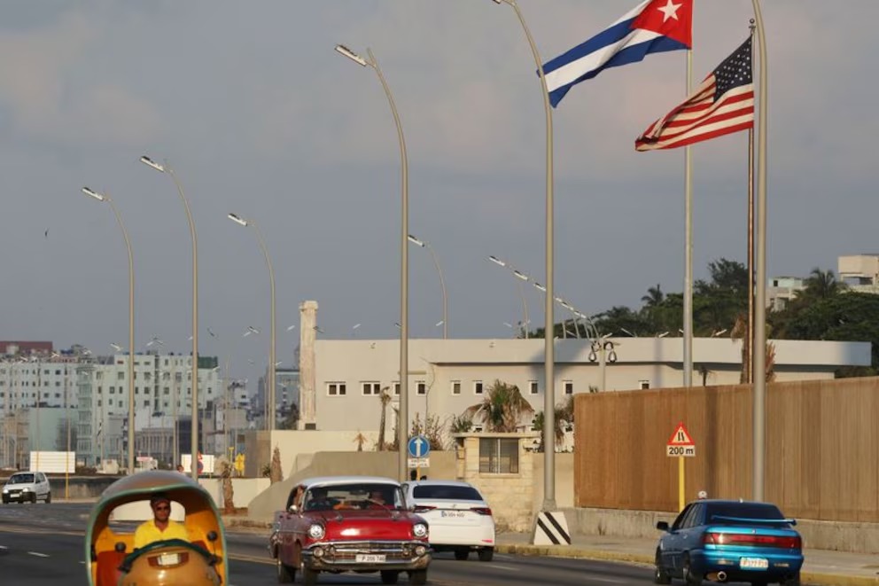 Donald Trump revierte políticas de Biden y endurece medidas contra el régimen cubano