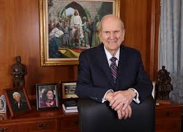 Fallece Russell M. Nelson, presidente de la Iglesia de Dios de los Santos de los Últimos Días, a los 101 primaveras Fallece Russell M. Nelson, presidente de la Iglesia de Dios de los Santos de los Últimos Días, a los 101 primaveras