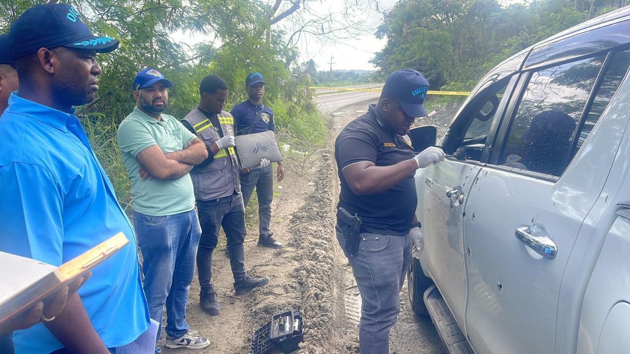 Policía y Empleo Conocido investigan homicidio de pareja en Tireo, Constanza