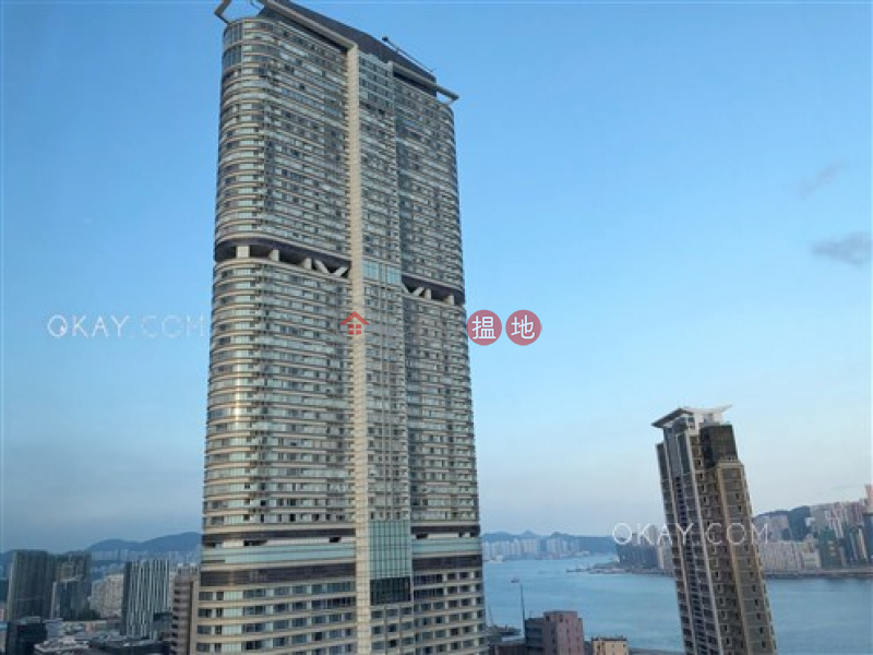 Charming 1 bedroom with harbour views For Sale The Masterpiece 名鑄