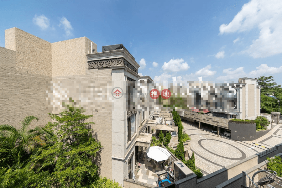 1600 SQUARE FEET 3 STOREY HOUSE IN YUEN LONG WITH GARDEN, TERRACE AND