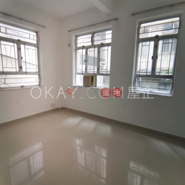 Cozy 3 bedroom in Midlevels West Rental Carol Mansion 嘉華大廈 Rental