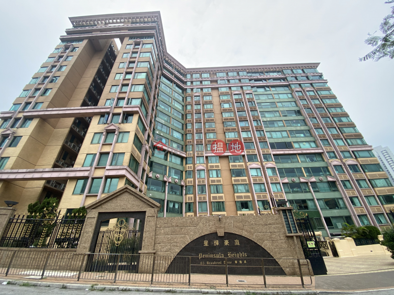 Convenient and Covered Motorbike Park for Rent in Kowloon Tong (no