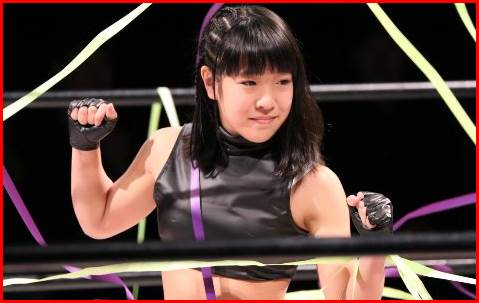 山添愛海　女子プロレス　デビュー